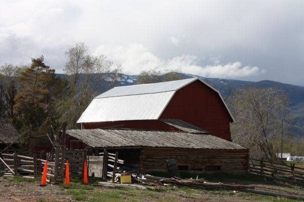 Barn